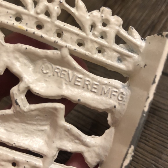 Vintage Retro Revere Mfg Metal Earring Holder Stand "Love Is Sharing" - Picture 12 of 13